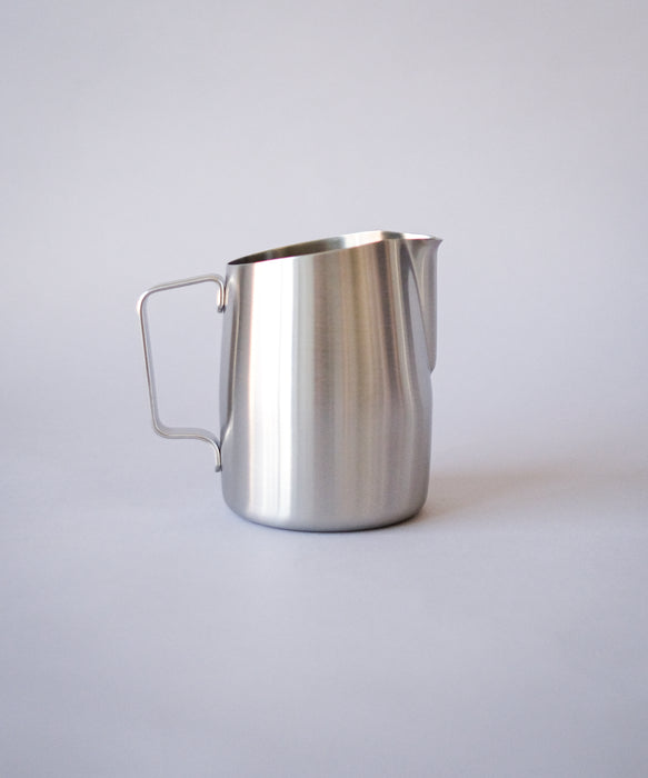 22oz WPM Pitcher with Wide Spout in Brushed Silver