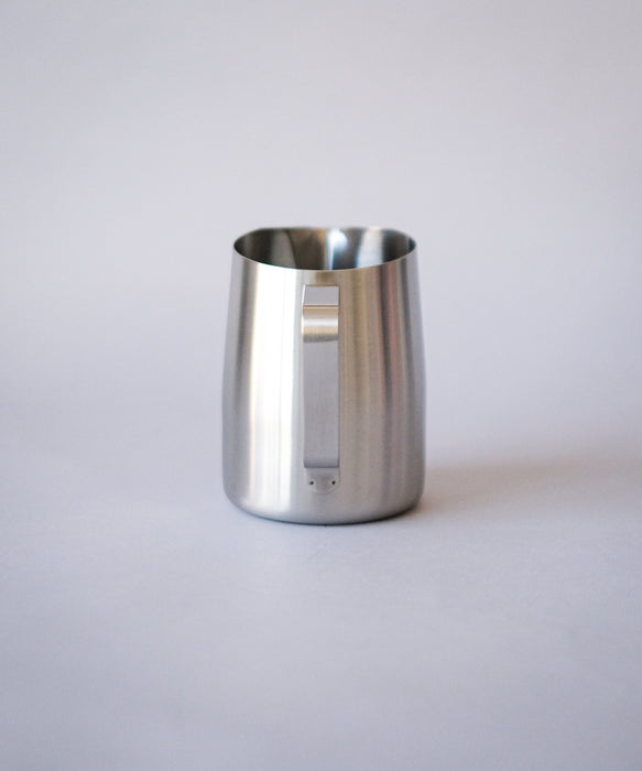 22oz WPM Pitcher with Wide Spout in Brushed Silver