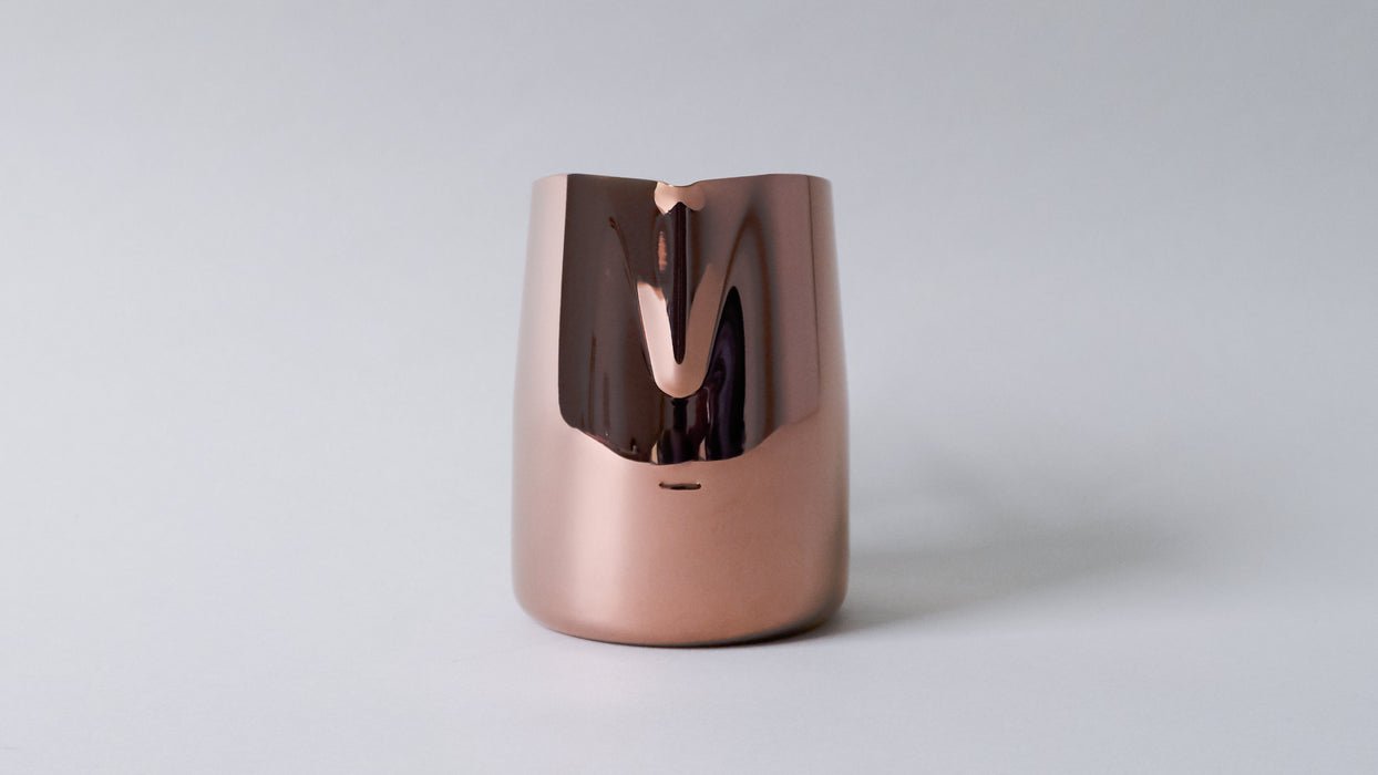 22oz Rose Gold Pitcher with Narrow Spout