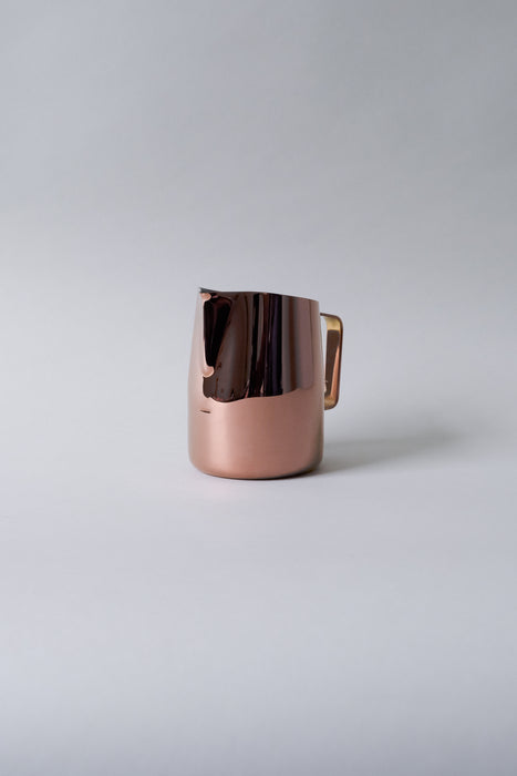 22oz Rose Gold Pitcher with Narrow Spout